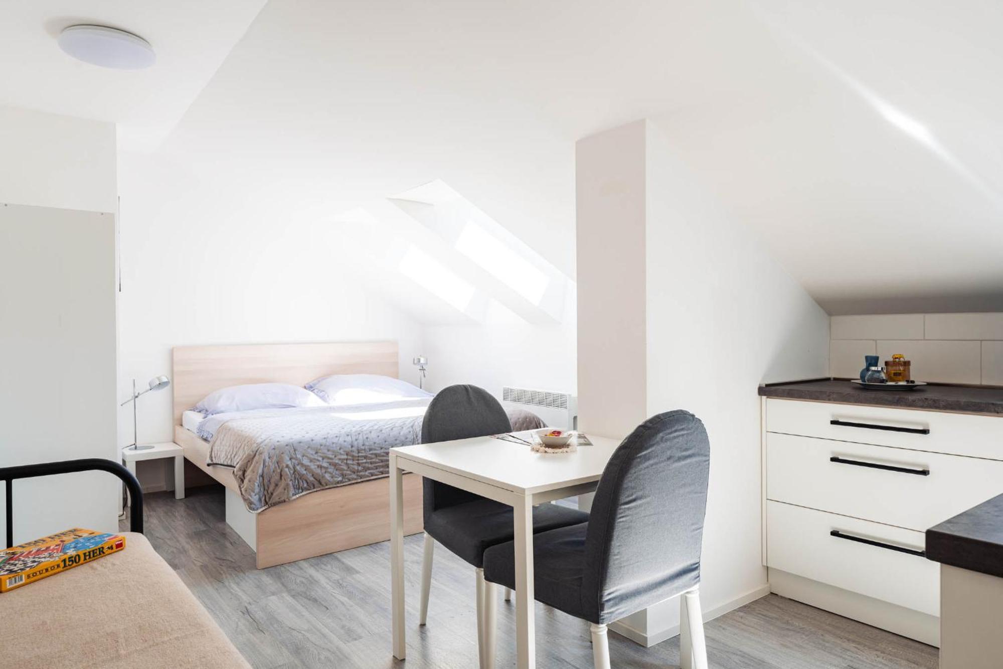 Silvie Apartments - Wurmova Olomouc Bagian luar foto